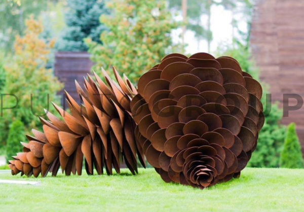 Садовая скульптура «Pinecone»